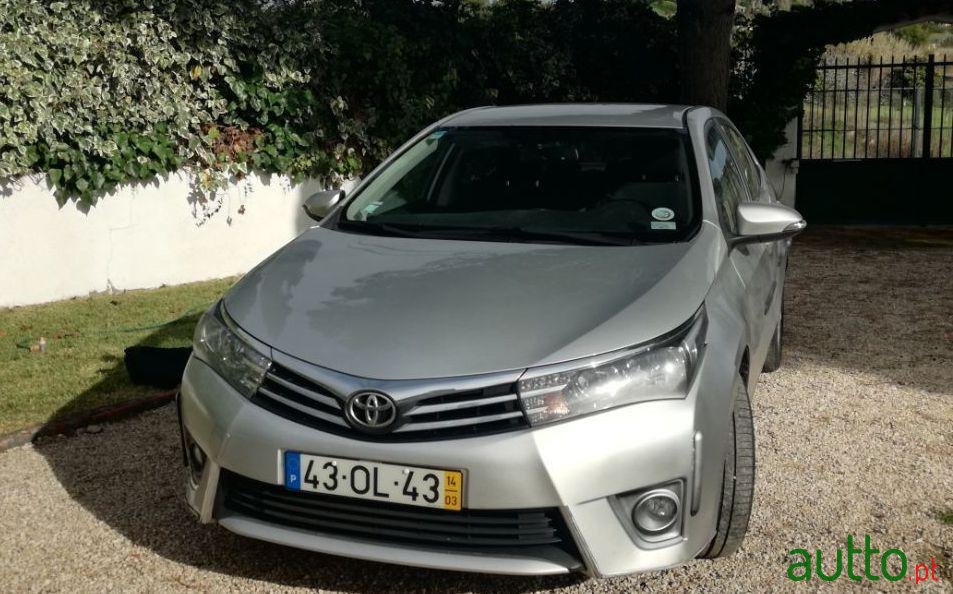 2014' Toyota Corolla Sedan photo #2