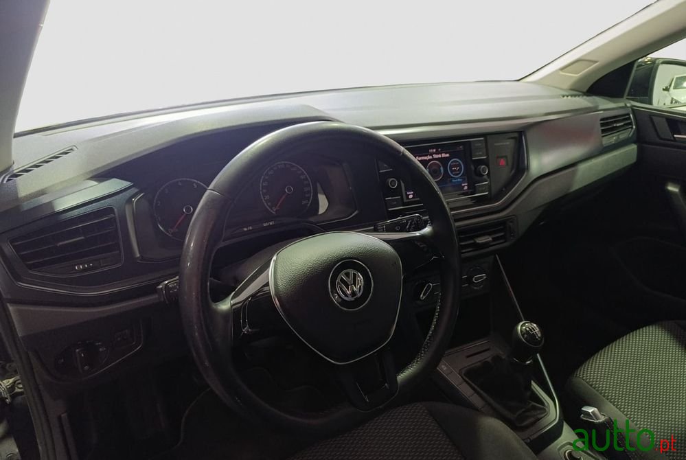 2018' Volkswagen Polo photo #5