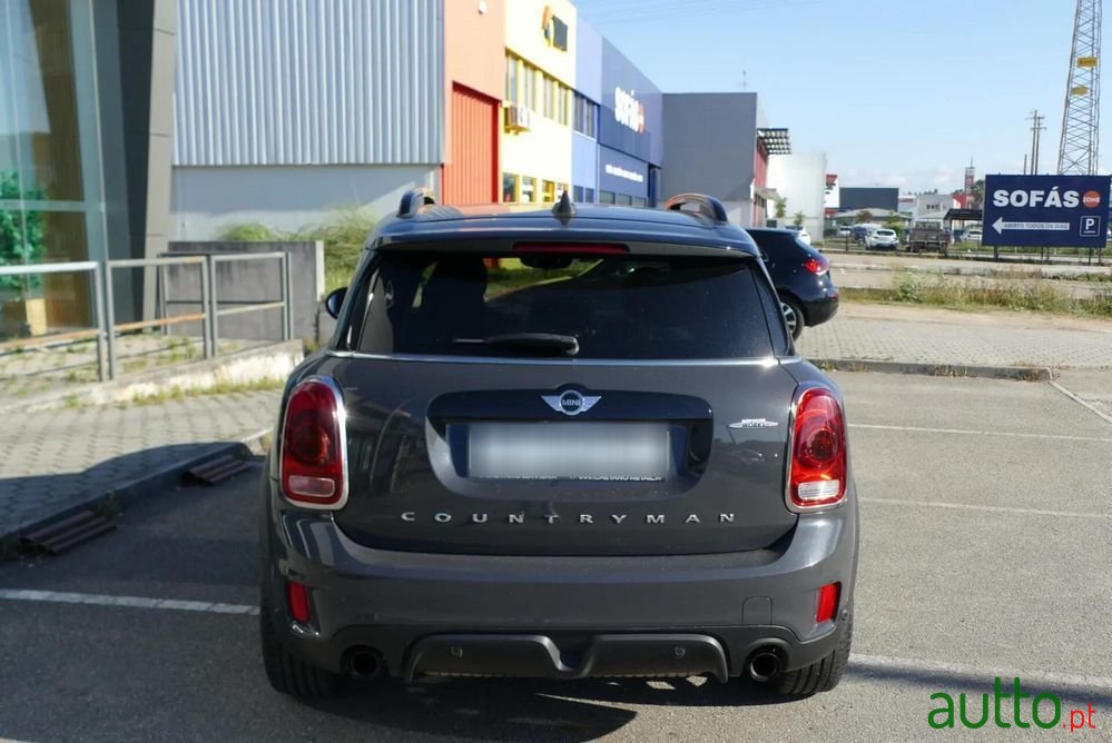 2018' MINI Countryman John Cooper Works photo #6