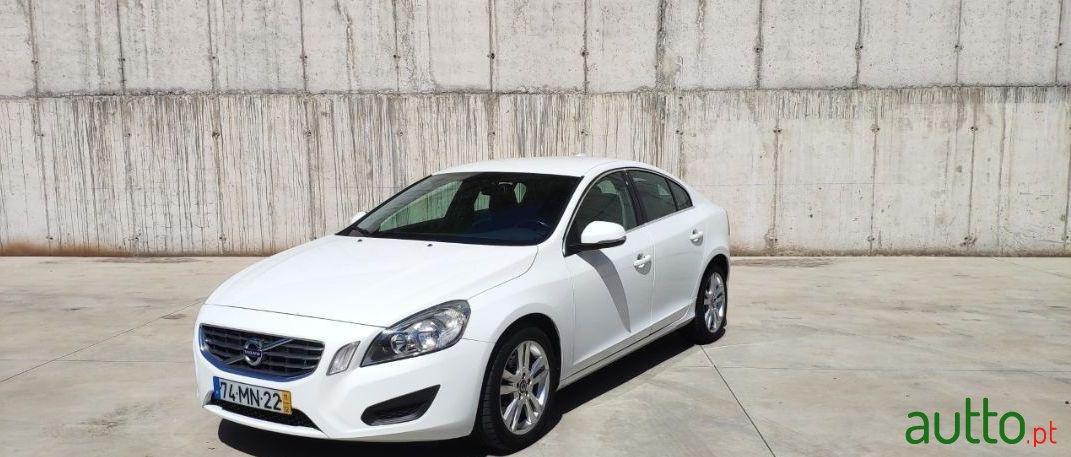 2011' Volvo S60 photo #1