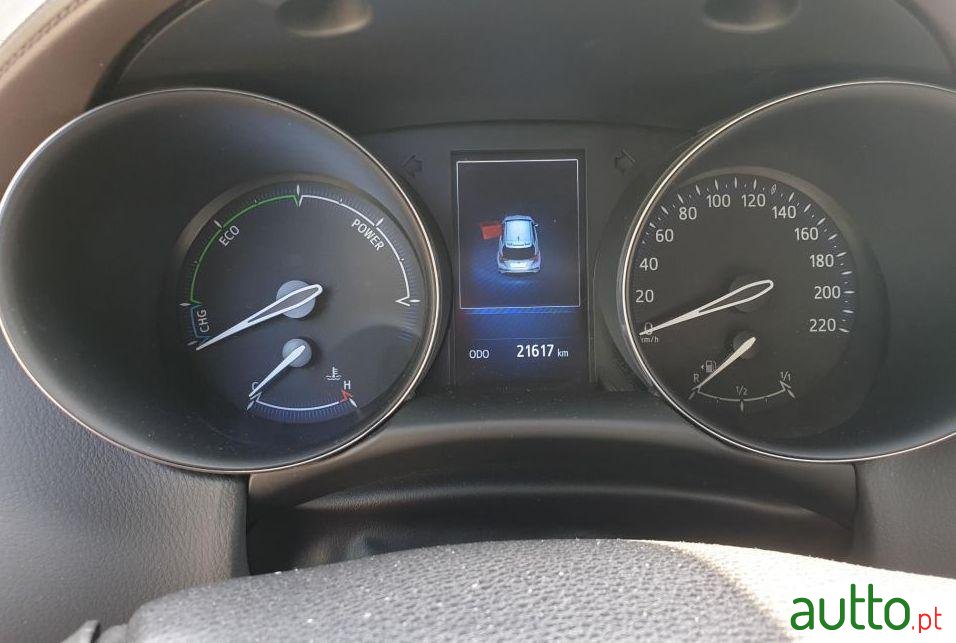 2018' Toyota C-Hr photo #3