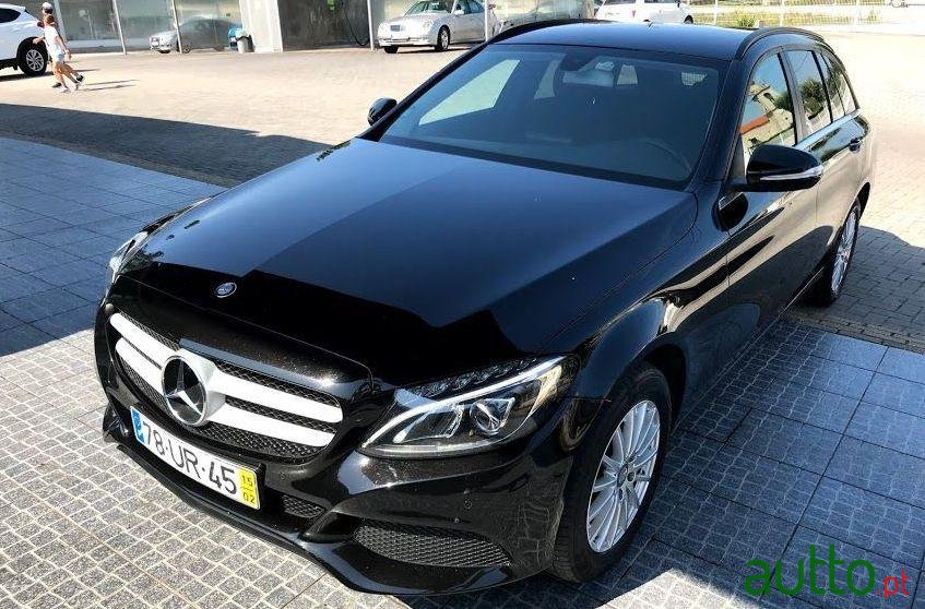 2015' Mercedes-Benz 200 C200D photo #1