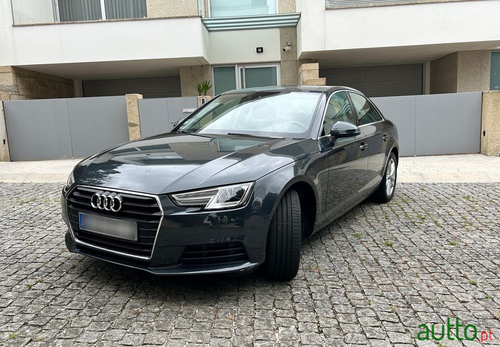 2018' Audi A4 2.0 Tdi Advance S Tronic photo #1