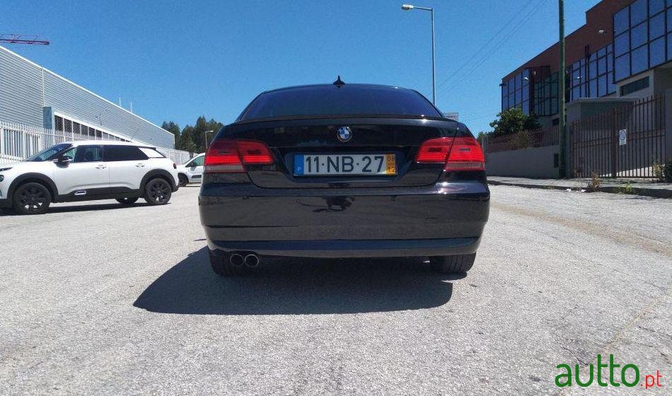 2008' BMW 325 E,92 photo #2