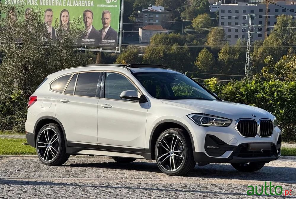 2020' BMW Série X Xdrive25E photo #3