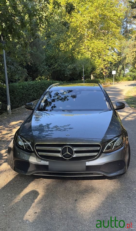 2018' Mercedes-Benz Classe E photo #2
