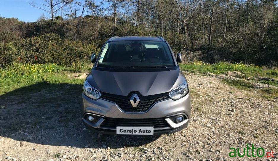 2017' Renault Grand Scenic photo #3