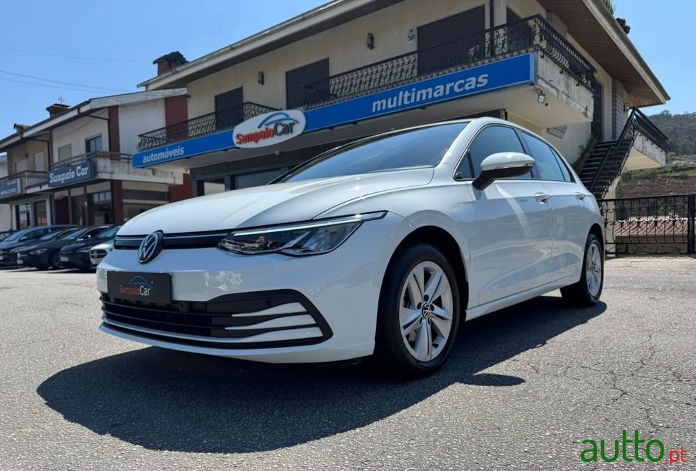 2022' Volkswagen Golf photo #1