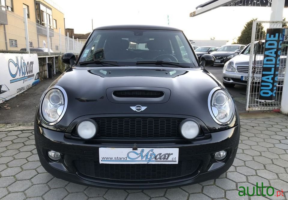 2009' MINI Cooper photo #2