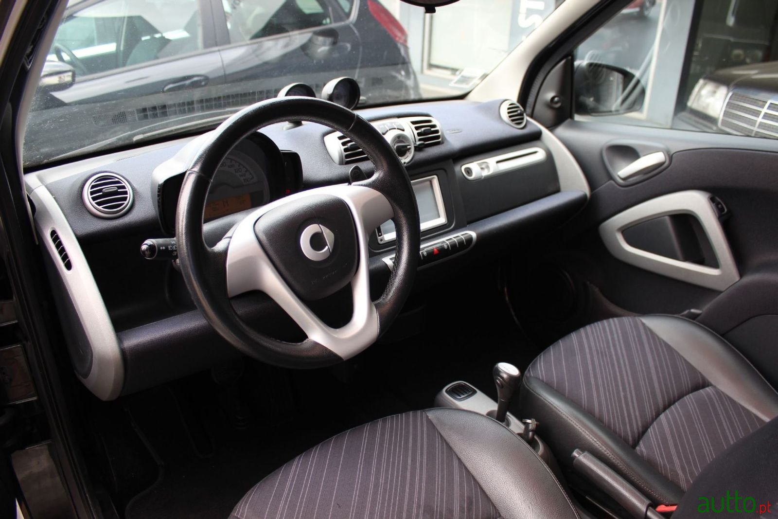 2011' Smart Fortwo photo #4