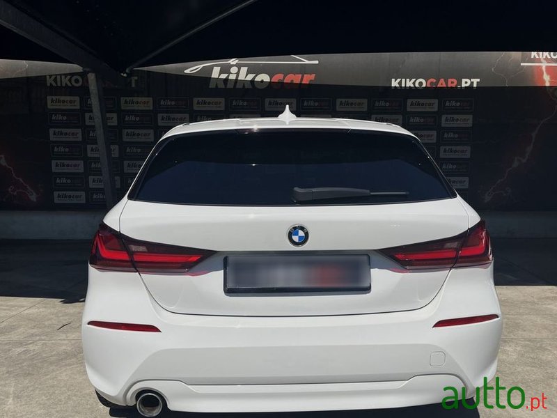 2021' BMW Série 1 D Advantage photo #6