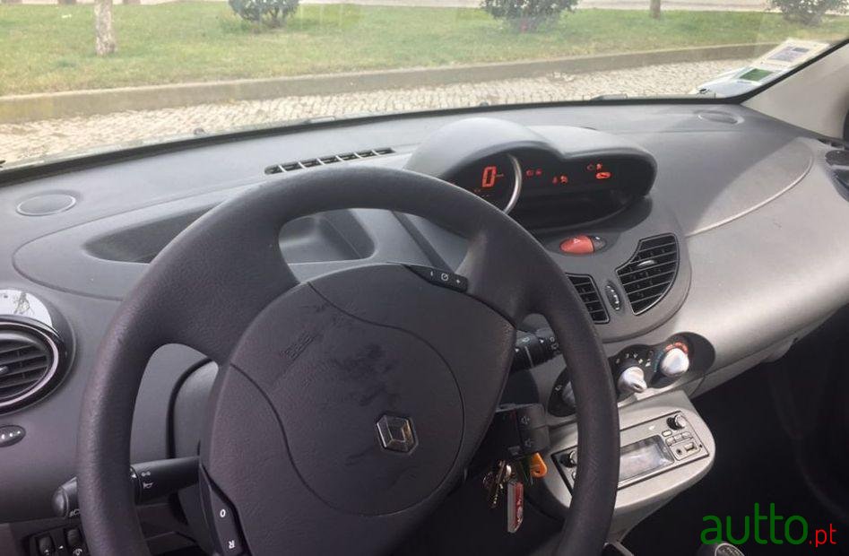 2013' Renault Twingo 3 photo #1