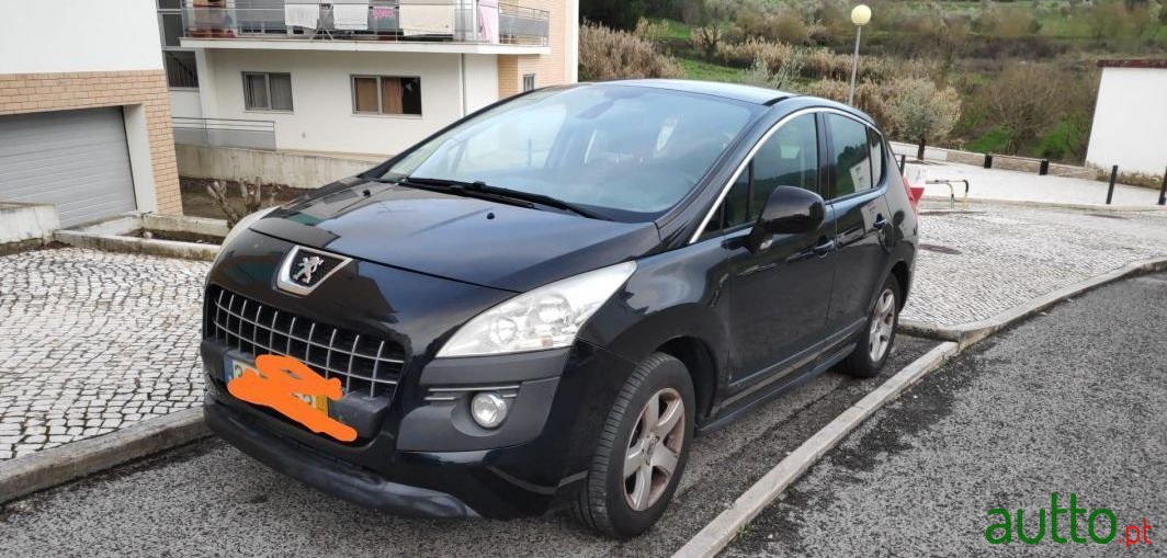 2011' Peugeot 3008 photo #2