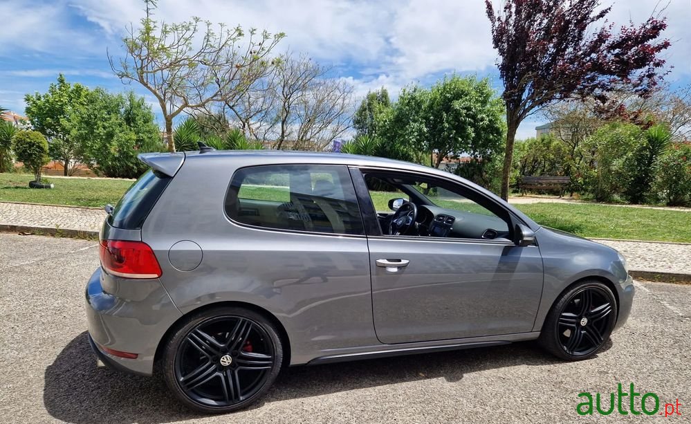 2012' Volkswagen Golf photo #6