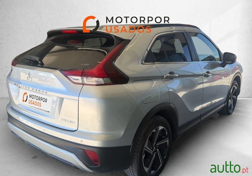 2022' Mitsubishi Eclipse Cross photo #4