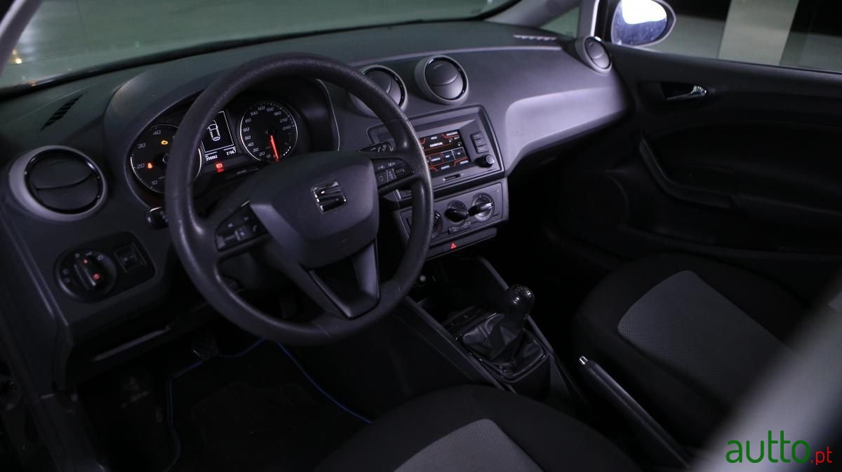 2016' SEAT Ibiza photo #6