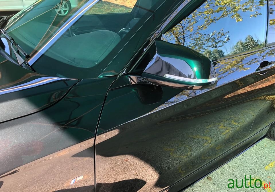 2017' BMW 225 photo #6