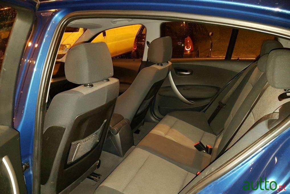 2005' BMW 120 d Sport photo #3