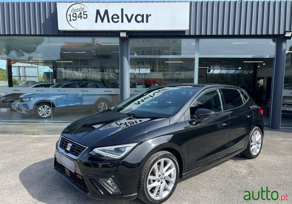 2024' SEAT Ibiza 1.0 Tsi Fr photo #1