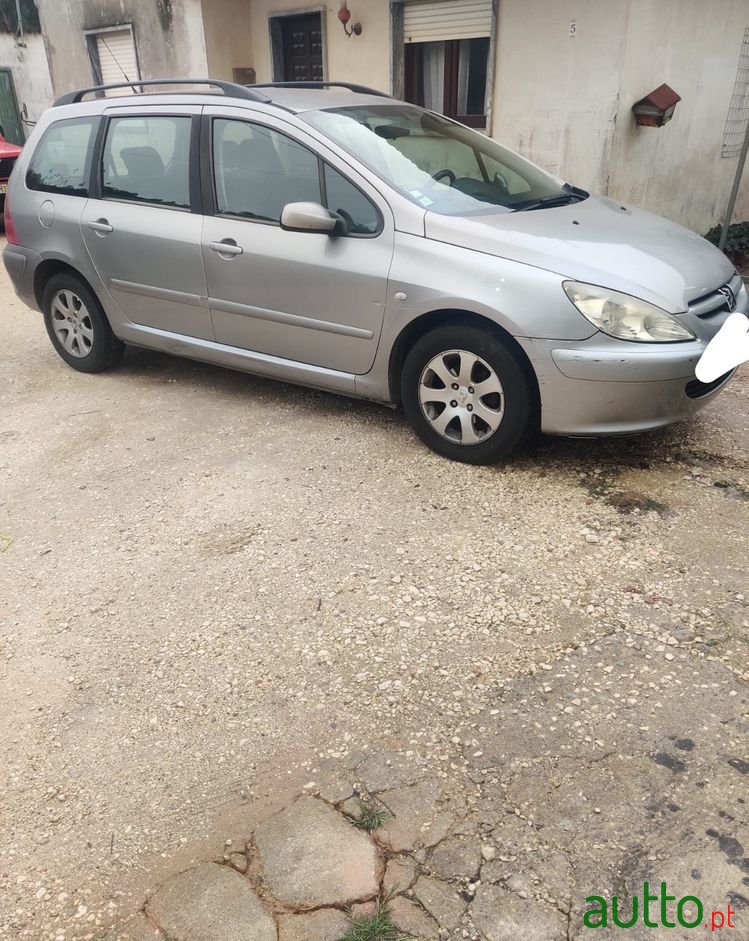 2005' Peugeot 307 Break photo #4