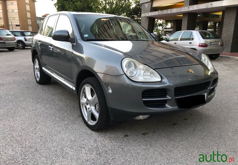 2003' Porsche Cayenne S Tiptronic photo #1