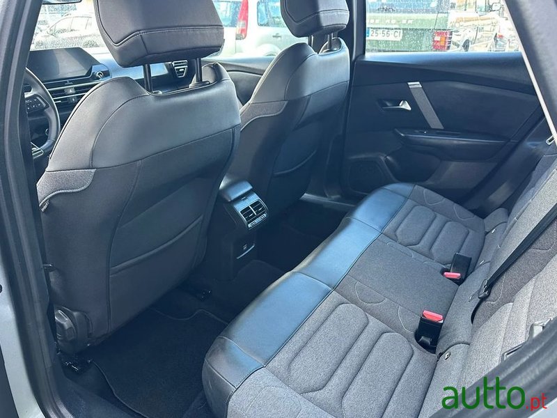 2022' Citroen C4 photo #6