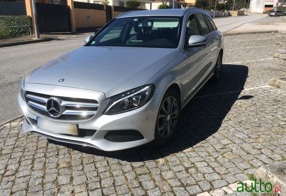 2015' Mercedes-Benz C-220 photo #4