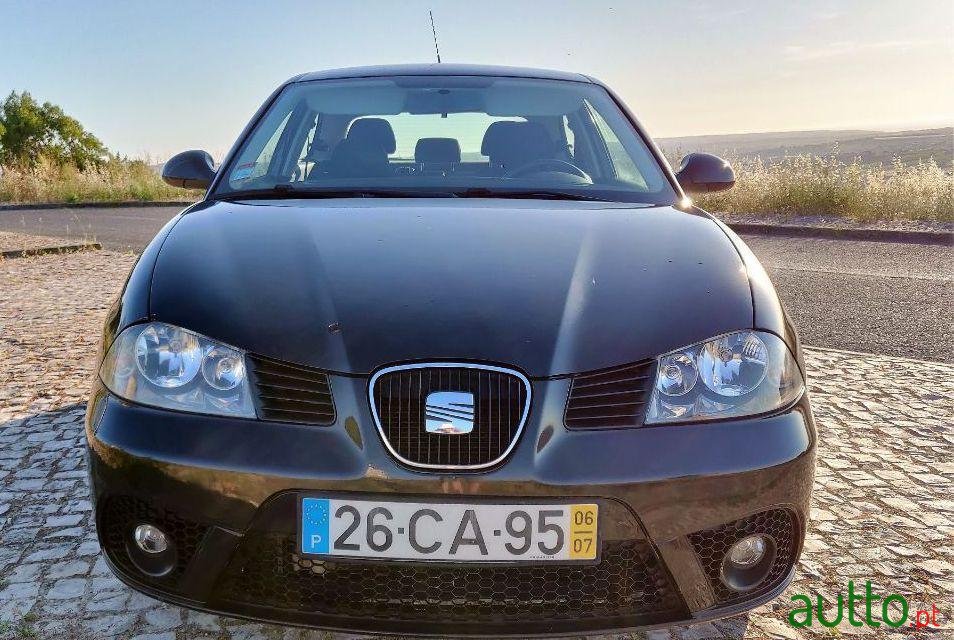 2006' SEAT Ibiza photo #2