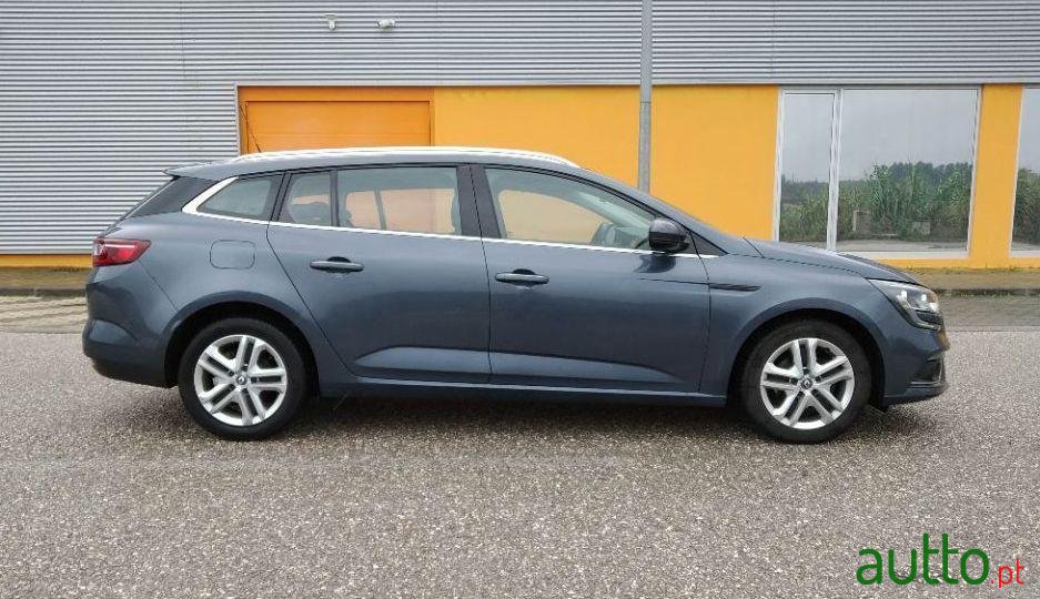2016' Renault Megane Sport Tourer photo #4