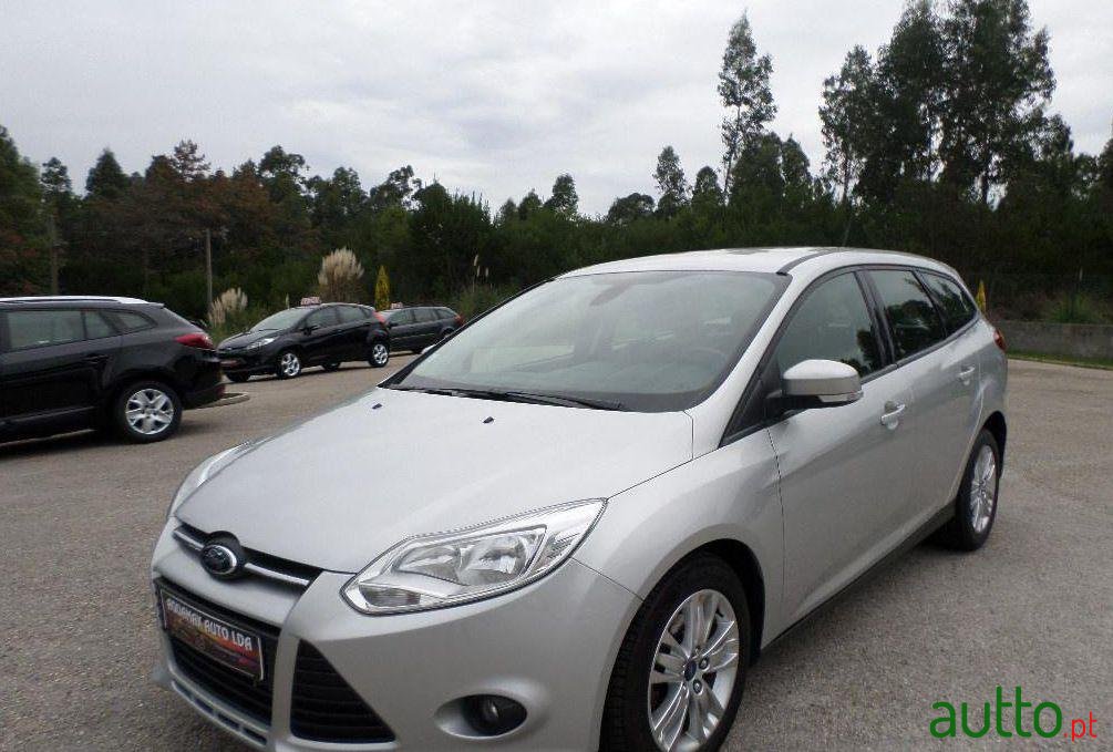 2013' Ford 1.6 TDCi Trend Easy Econetic photo #2