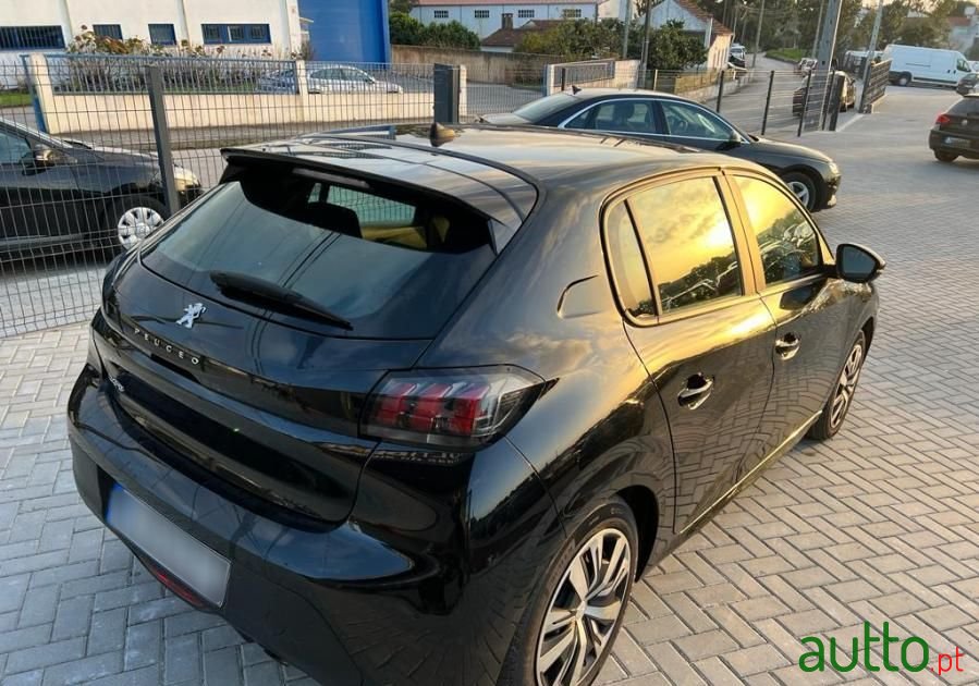 2023' Peugeot 208 photo #4