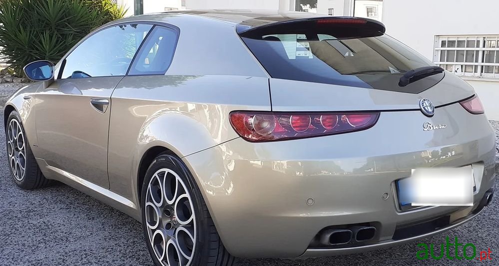 2009' Alfa Romeo Brera photo #4