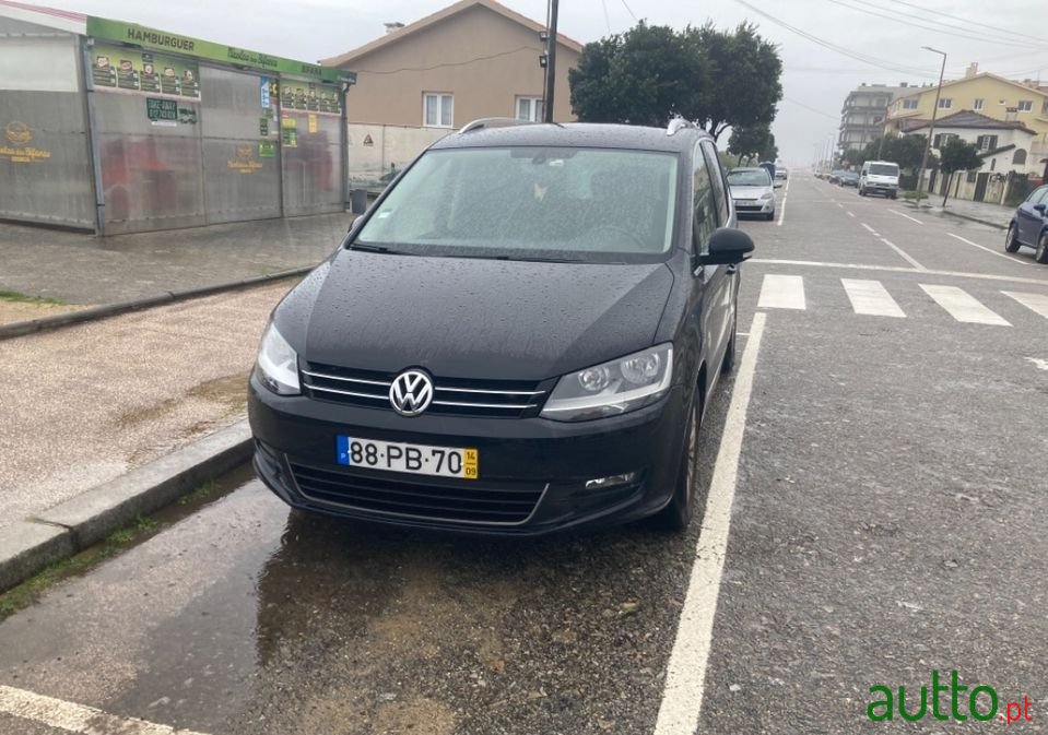 2014' Volkswagen Sharan photo #4