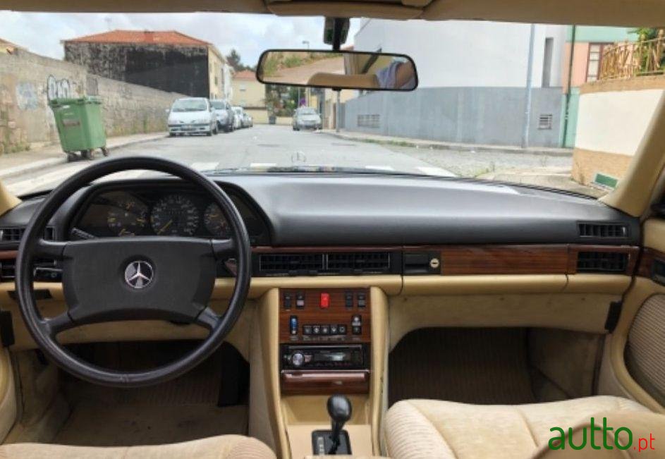 1982' Mercedes-Benz 280 Se photo #3