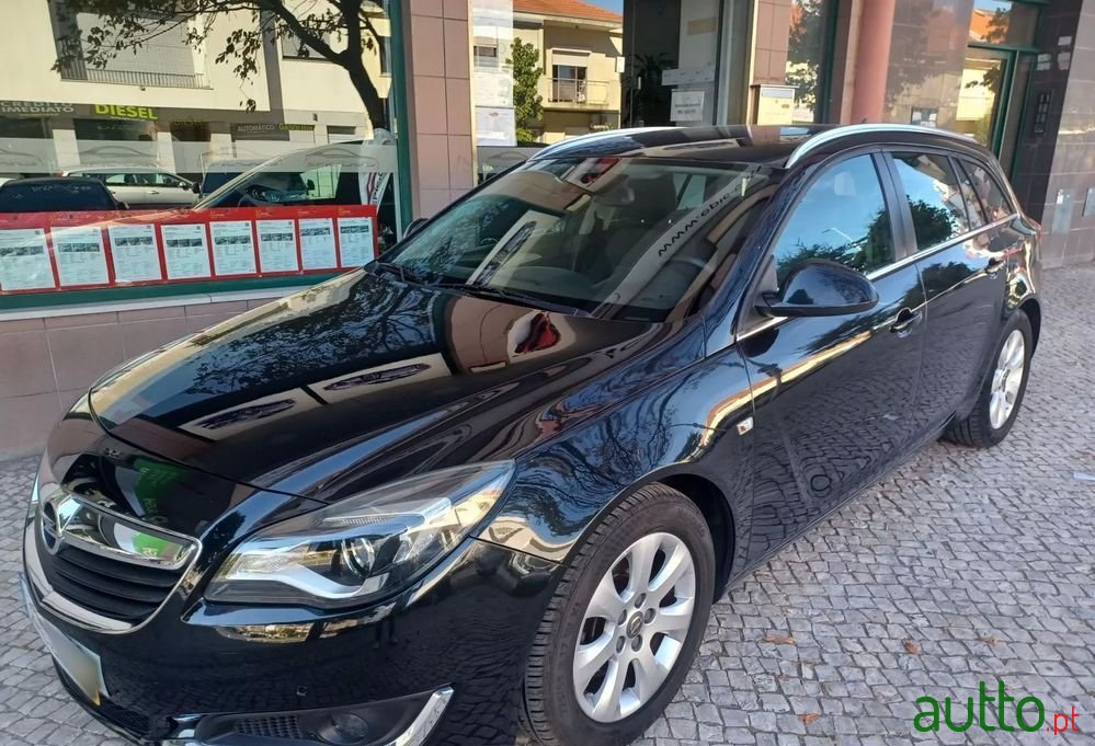2015' Opel Insignia Sports Tourer photo #1