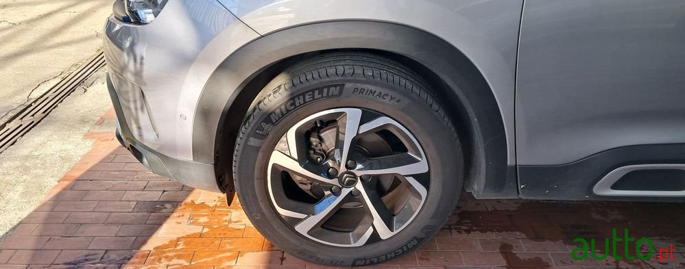 2019' Citroen C5 Aircross photo #2