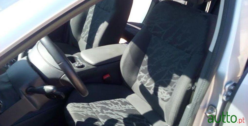 2013' Peugeot 3008 photo #4