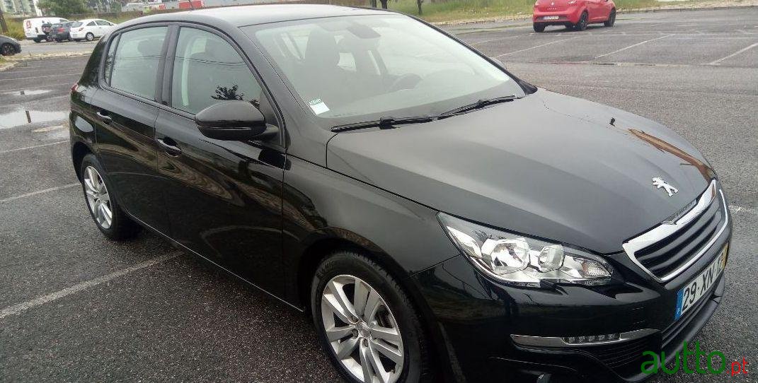 2017' Peugeot 308 1.6Ehdi photo #1