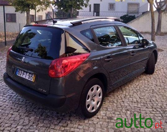 2008' Peugeot 207 Sw photo #3