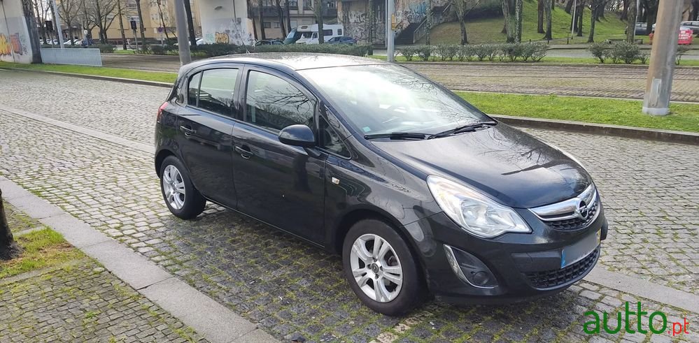 2012' Opel Corsa photo #4