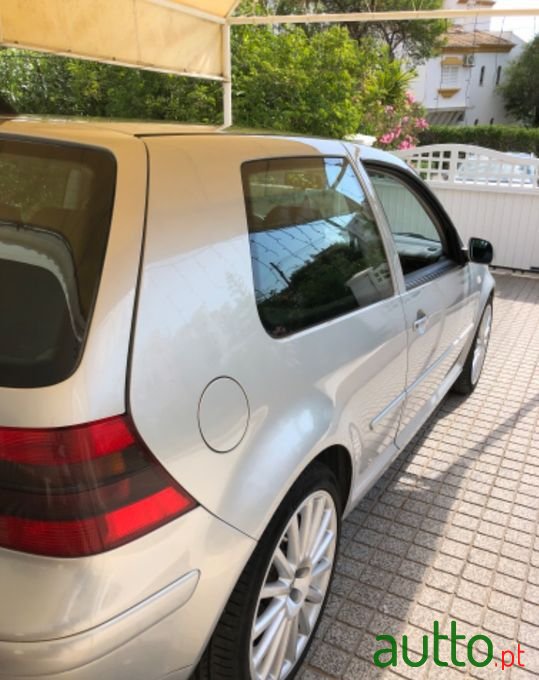 1999' Volkswagen Golf photo #3