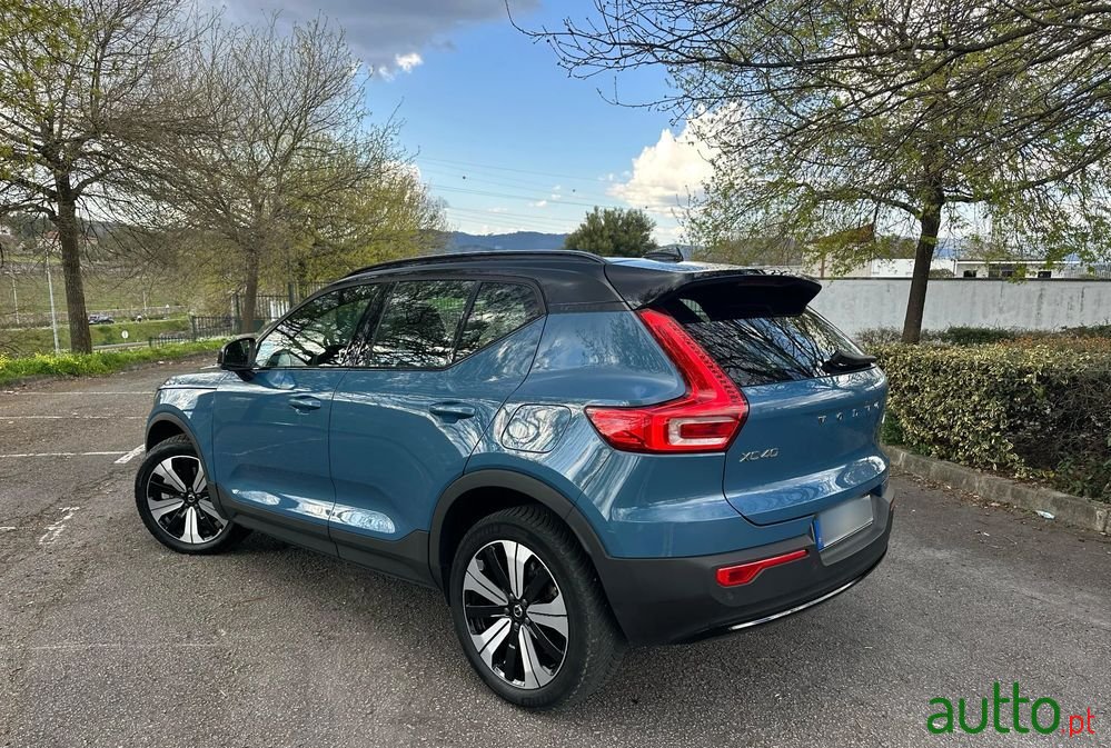 2022' Volvo Xc 40 photo #5