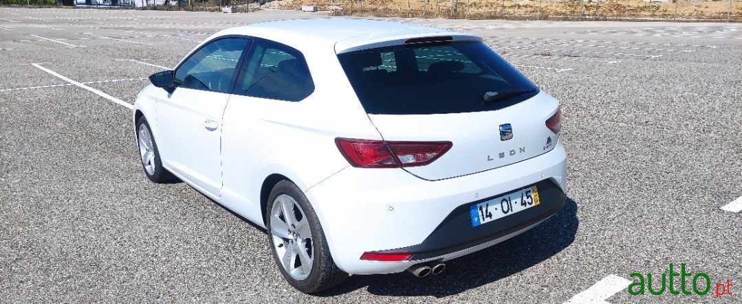 2014' SEAT Leon photo #3