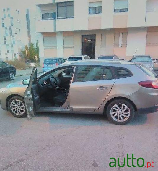 2013' Renault Megane Gps photo #1