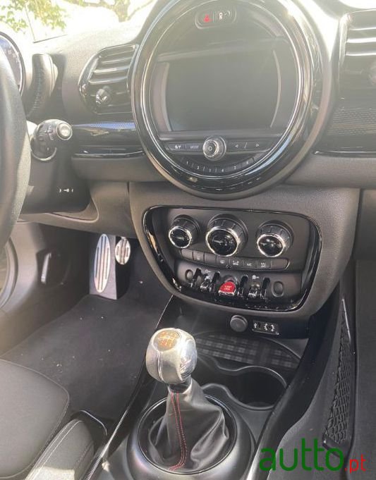 2016' MINI Clubman photo #1