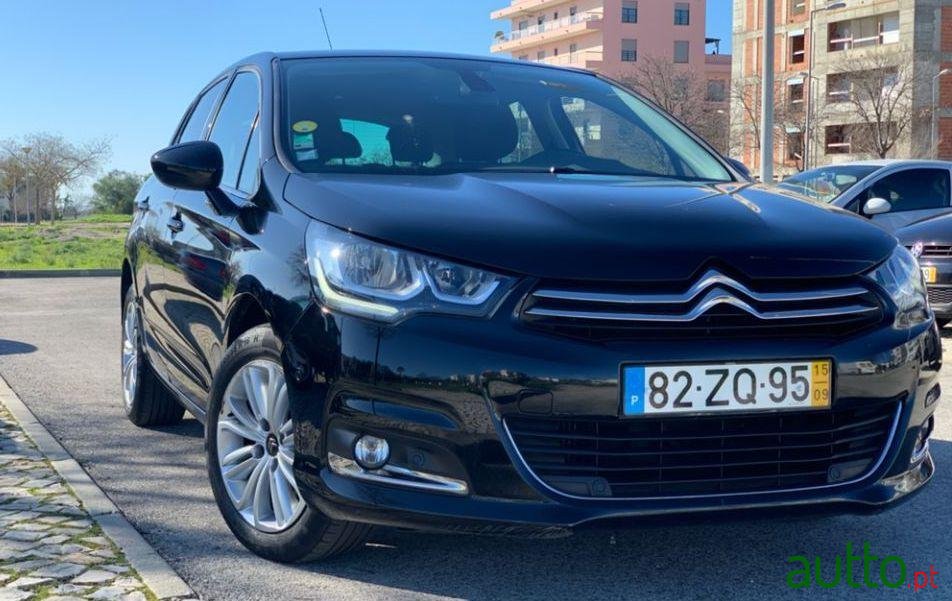 2015' Citroen C4 photo #1