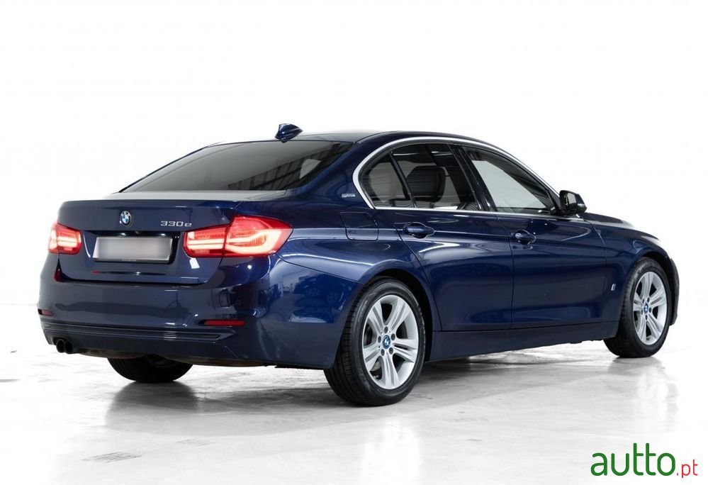 2017' BMW Série 3 photo #3