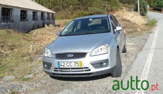 2006' Ford Focus 1.6 Tdci  Ghia photo #2