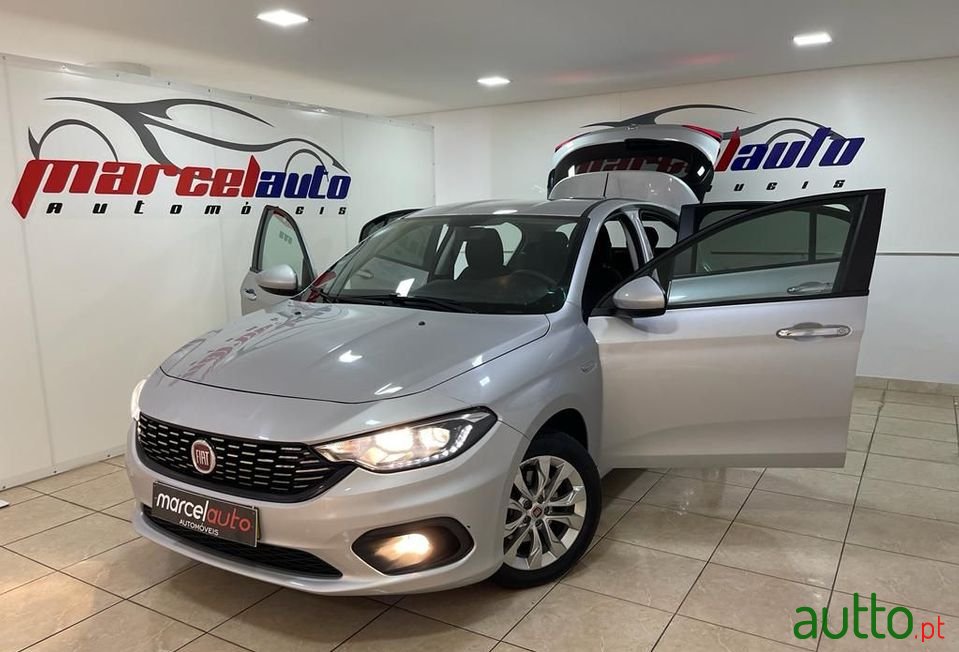 2019' Fiat Tipo photo #5