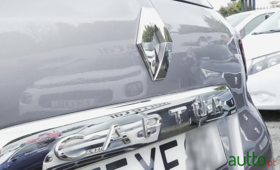 2019' Renault Captur photo #6